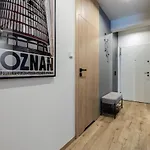 Klimatyzowany Very Berry Z Parkingiem W Poznaniu By Renters Познань