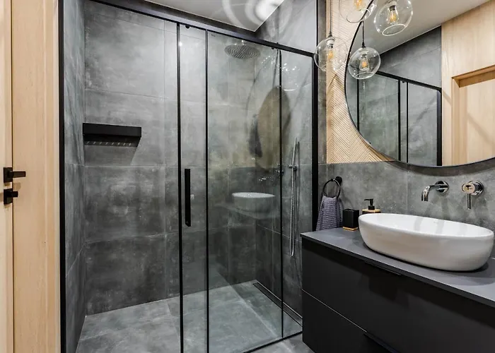 Klimatyzowany Very Berry Z Parkingiem W Poznaniu By Renters